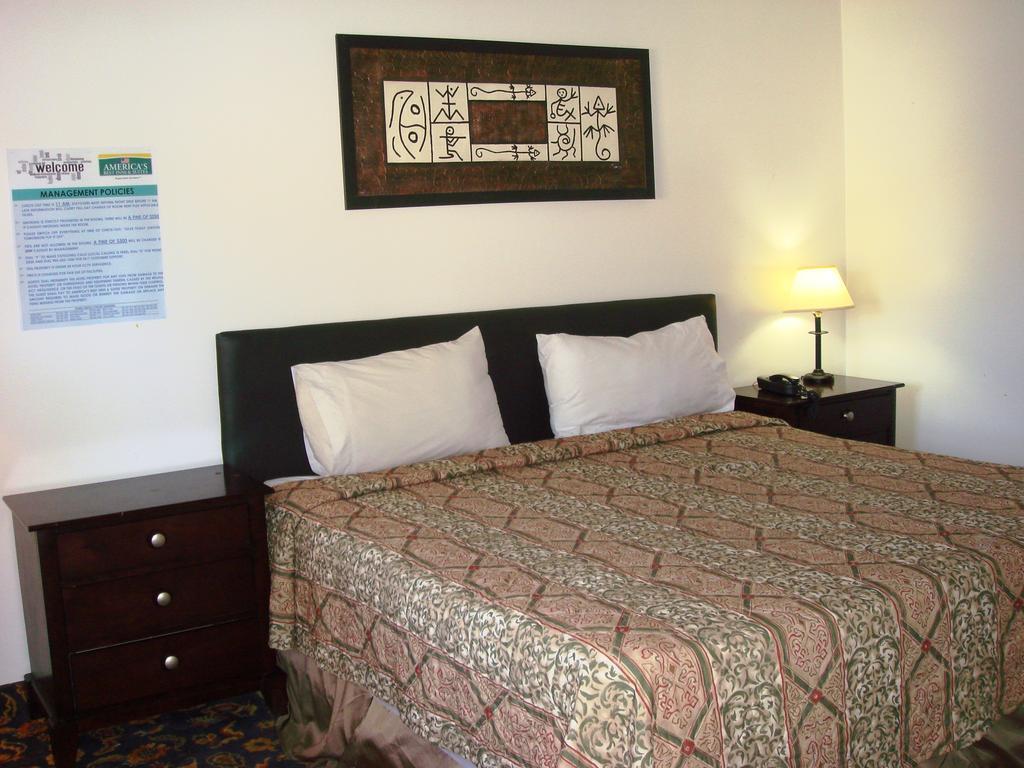 The America's Hospitality Inn 2* Niagara Falls