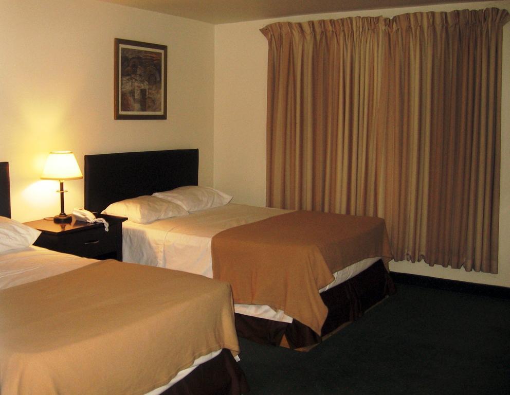 The America's Hospitality Inn Niagara Falls