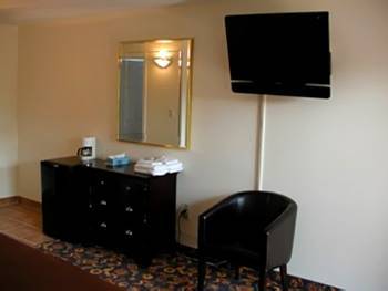 The America's Hospitality Inn 2*