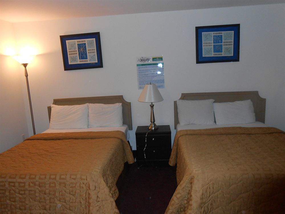 The America's Hospitality Inn Motel Niagara Falls